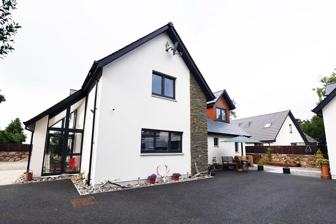 Pinewood Cottage Room B&B Inverness Exterior photo