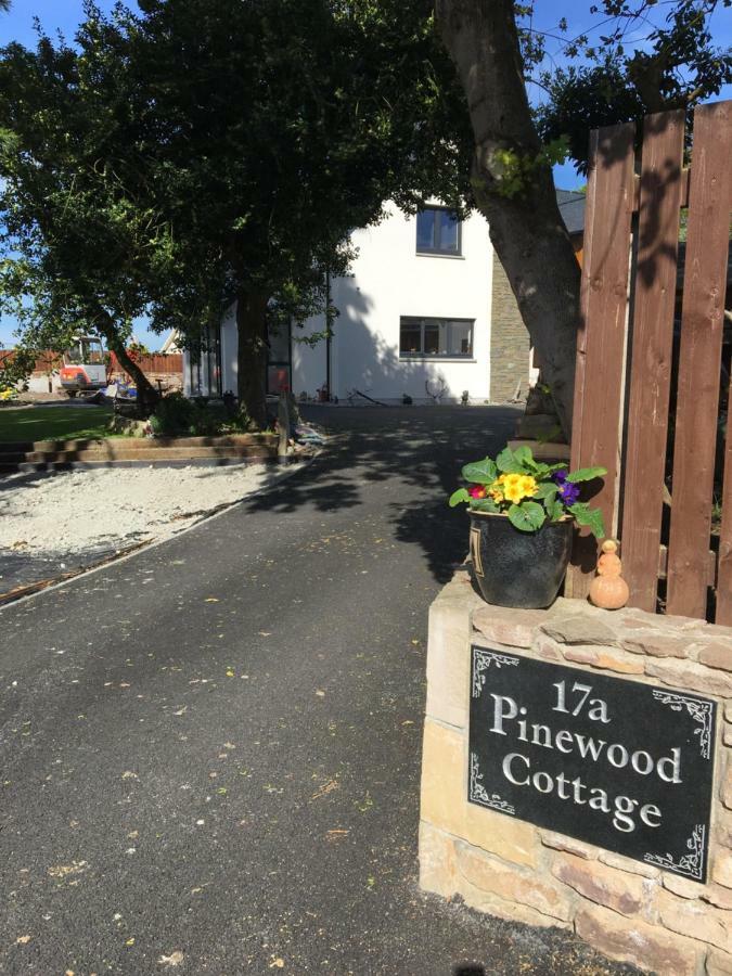 Pinewood Cottage Room B&B Inverness Exterior photo